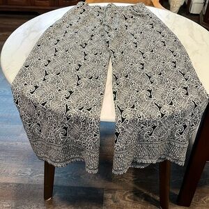 Roz and Ali Paisley Pants